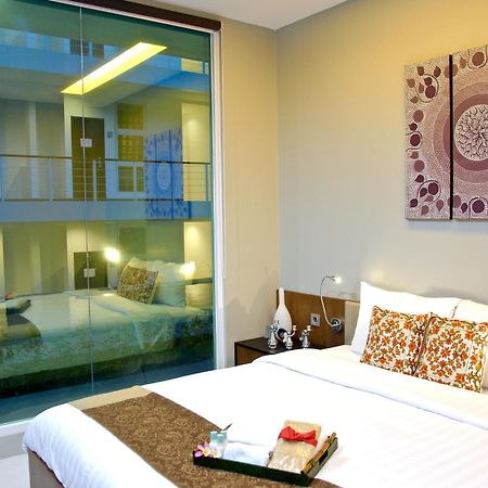 Ampera Avenue Residence Jakarta Buitenkant foto